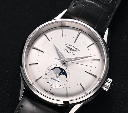 正裝腕表選月相，兩萬元買表看浪琴