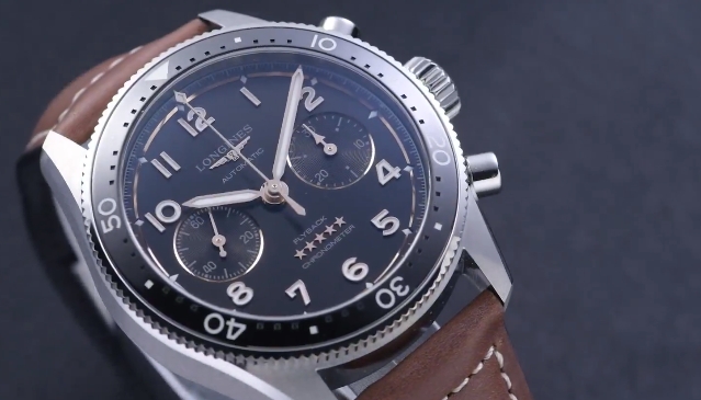 秉承先鋒精神，浪琴表推出先行者系列飛返計時腕表