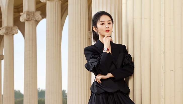 浪琴表攜手優(yōu)雅形象大使趙麗穎演繹全新廣告大片