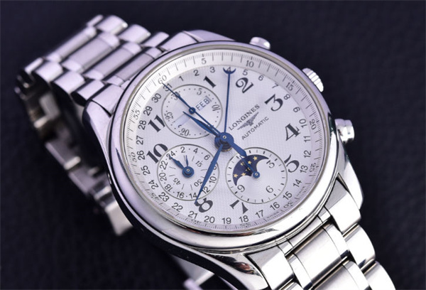 輕松解決浪琴腕表水汽煩惱，讓愛表煥然一新（圖）