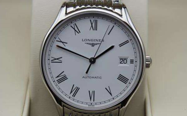 浪琴腕表表殼刮痕?輕松修復,重現閃耀光彩(圖) 浪琴腕表表殼刮痕?輕松修復,重現閃耀光彩(圖)