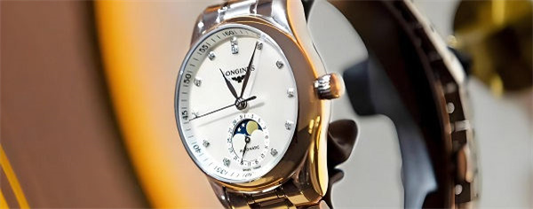 浪琴手表遭遇表針變形?別慌!專業對策在此,輕松修復指針瑕疵(圖) 浪琴手表遭遇表針變形?別慌!專業對策在此,輕松修復指針瑕疵(圖)