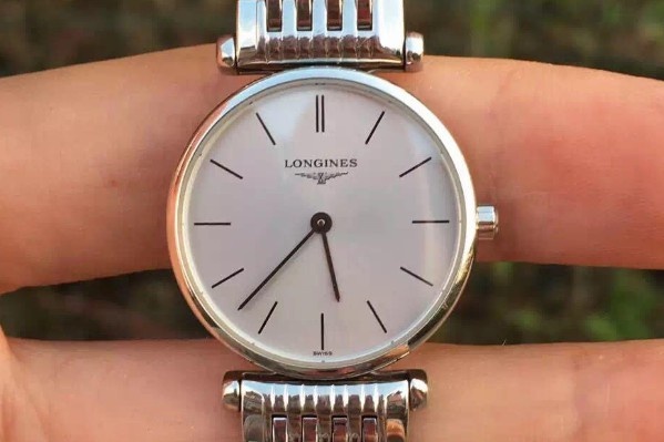 浪琴腕表機芯劃痕解決技巧推薦（保養與修復方法詳解）（圖）