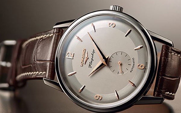 浪琴手表灰層去除攻略:煥發(fā)時光新貌(圖) 浪琴手表灰層去除攻略:煥發(fā)時光新貌(圖)