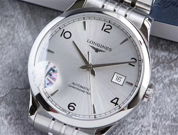 浪琴手表磕碰了處理辦法深度解析(圖) 浪琴手表磕碰了處理辦法深度解析(圖)